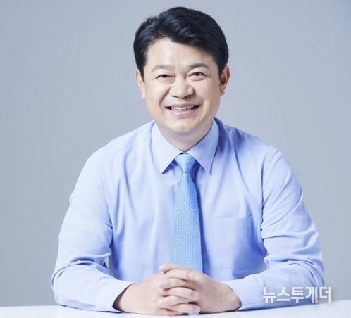 복기왕 의원(충남 아산시갑, 더불어민주당 국토교통위원회 간사)