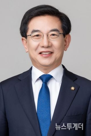 더불어민주당 정일영 국회의원(기획재정위원회, 인천 연수을)