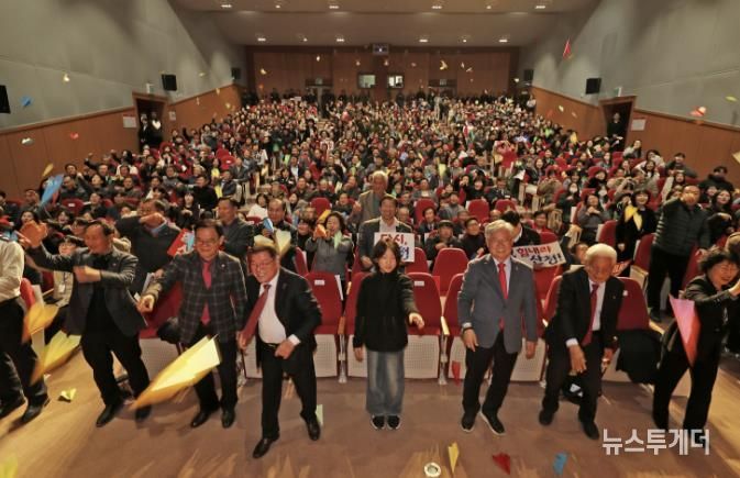 산청군, “다시, 산청”치유와 희망의 행사로 2025년 마무리