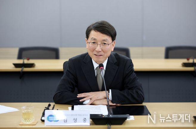 경기도, 시니어 의사 양성해 지역 공공의료 인력난 해소 추진